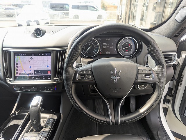 �N���b�N�Ŋg��\��